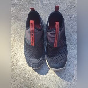 Rugged Shark Boys Durable Water Shoes